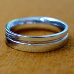 grooved wedding rings