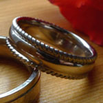 wedding rings with rails